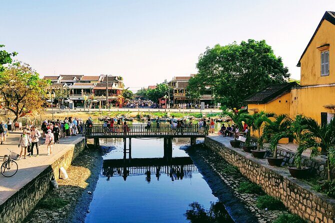 Vietnam Central Private Package Tour - Day 3: Cam Thanh basket boats, Tra Que farming, pottery hands-on, and Hoi An by lanterns
