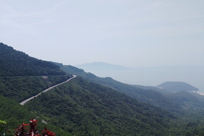 Vietnam/Lang Co Oyster Tour by Fishing & Tasting Oyster Flavors - Lang Co Beach Break: A Scenic Reset Before the Lagoon